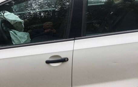 Volkswagen Polo VI (EU Market), 2017 год, 330 000 рублей, 2 фотография