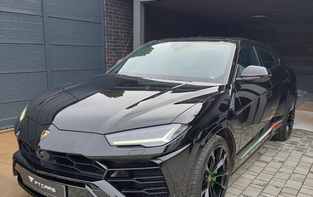 Lamborghini Urus I, 2019 год, 20 000 000 рублей, 7 фотография