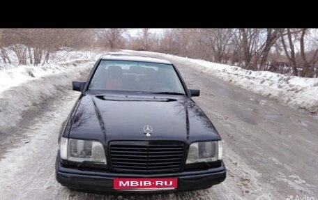 Mercedes-Benz W124, 1987 год, 500 000 рублей, 1 фотография