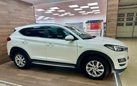 Hyundai Tucson III, 2019 год, 2 400 000 рублей, 5 фотография
