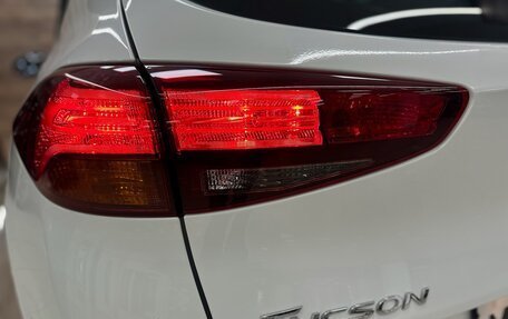 Hyundai Tucson III, 2019 год, 2 400 000 рублей, 16 фотография