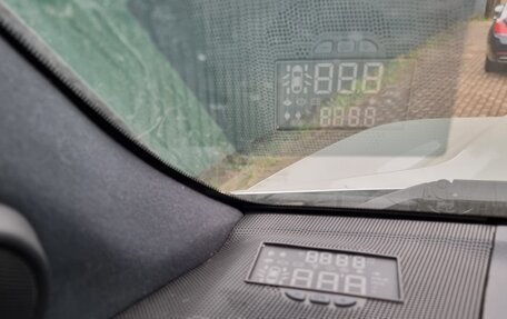 Toyota Land Cruiser 200, 2019 год, 7 300 000 рублей, 18 фотография