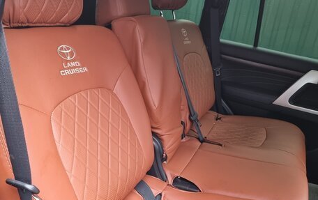 Toyota Land Cruiser 200, 2019 год, 7 300 000 рублей, 6 фотография