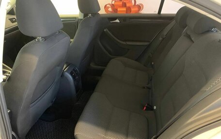 Volkswagen Jetta VI, 2013 год, 1 200 000 рублей, 10 фотография