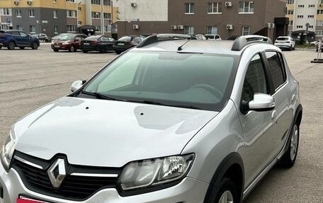 Renault Sandero II рестайлинг, 2016 год, 950 000 рублей, 6 фотография