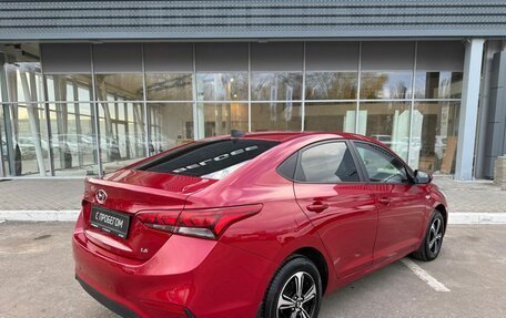 Hyundai Solaris II рестайлинг, 2017 год, 1 050 000 рублей, 5 фотография