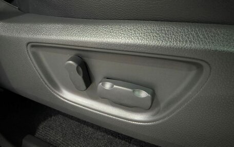 Mitsubishi Pajero Sport III рестайлинг, 2017 год, 2 699 000 рублей, 19 фотография