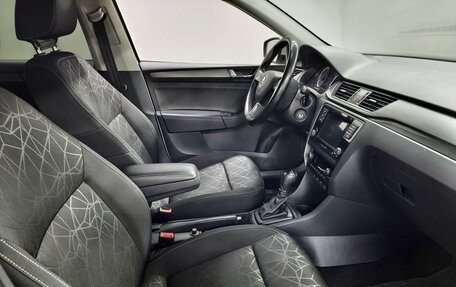 Skoda Rapid I, 2018 год, 1 230 000 рублей, 10 фотография