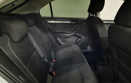 Skoda Rapid I, 2018 год, 1 230 000 рублей, 12 фотография