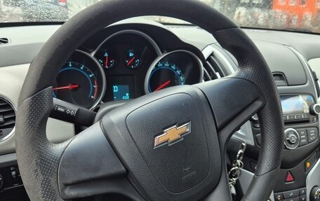 Chevrolet Cruze II, 2013 год, 680 000 рублей, 4 фотография