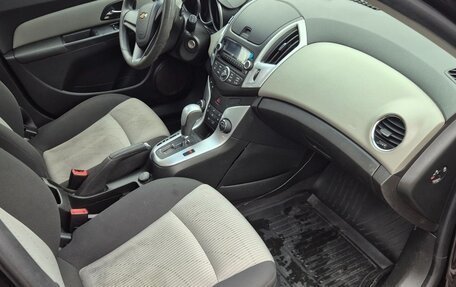 Chevrolet Cruze II, 2013 год, 680 000 рублей, 19 фотография