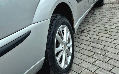 Ford Focus IV, 2003 год, 325 000 рублей, 11 фотография