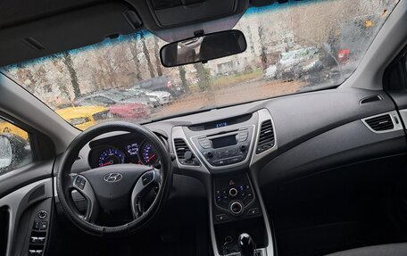 Hyundai Elantra V, 2015 год, 720 000 рублей, 10 фотография