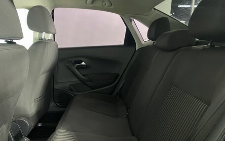 Volkswagen Polo VI (EU Market), 2015 год, 895 000 рублей, 14 фотография