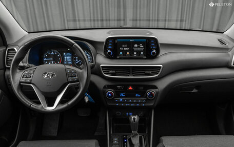 Hyundai Tucson III, 2019 год, 2 490 000 рублей, 10 фотография