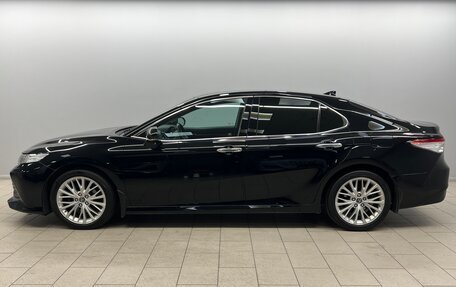 Toyota Camry, 2018 год, 2 850 000 рублей, 6 фотография