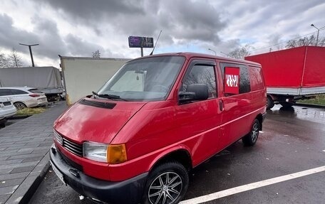 Volkswagen Transporter T4, 1990 год, 650 000 рублей, 1 фотография