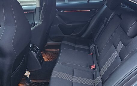 Skoda Octavia, 2018 год, 2 050 000 рублей, 15 фотография