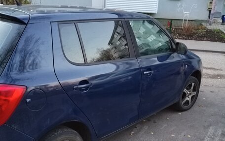 Skoda Fabia II, 2010 год, 455 000 рублей, 3 фотография