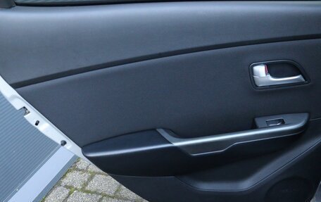 KIA Rio III рестайлинг, 2013 год, 999 000 рублей, 12 фотография