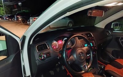 Volkswagen Polo VI (EU Market), 2013 год, 850 000 рублей, 1 фотография