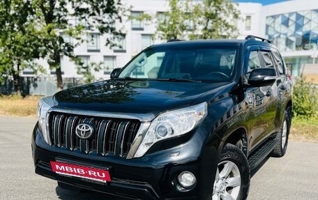 Toyota Land Cruiser Prado 150 рестайлинг 2, 2015 год, 3 350 000 рублей, 2 фотография