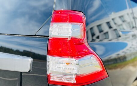 Toyota Land Cruiser Prado 150 рестайлинг 2, 2015 год, 3 350 000 рублей, 12 фотография