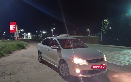 Volkswagen Polo VI (EU Market), 2013 год, 850 000 рублей, 6 фотография