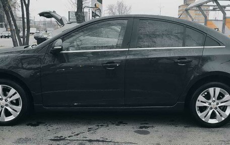 Chevrolet Cruze II, 2013 год, 700 000 рублей, 3 фотография