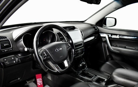 KIA Sorento II рестайлинг, 2015 год, 1 544 000 рублей, 9 фотография
