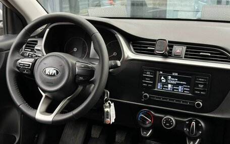 KIA Rio IV, 2021 год, 1 349 000 рублей, 18 фотография