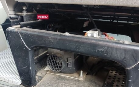 Volkswagen Caravelle T5, 2013 год, 2 650 000 рублей, 8 фотография