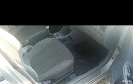 Hyundai Accent II, 2008 год, 329 000 рублей, 5 фотография