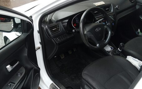 KIA Rio III рестайлинг, 2016 год, 900 000 рублей, 1 фотография