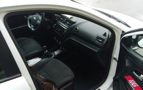 KIA Rio III рестайлинг, 2016 год, 900 000 рублей, 7 фотография