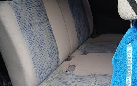 Nissan Liberty, 2001 год, 450 000 рублей, 6 фотография