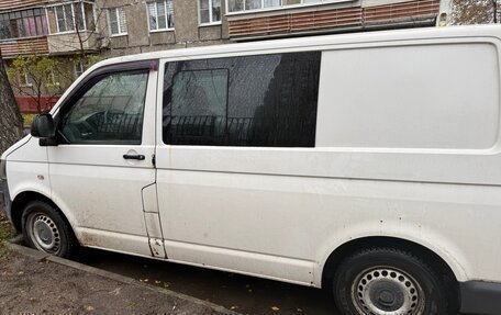 Volkswagen Transporter T5 рестайлинг, 2009 год, 800 000 рублей, 4 фотография