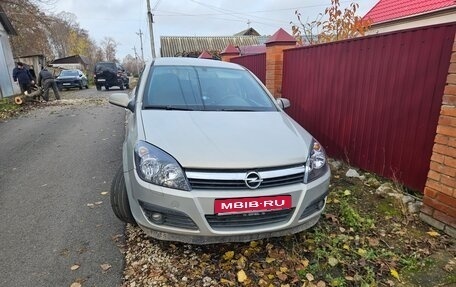 Opel Astra H, 2006 год, 450 000 рублей, 1 фотография