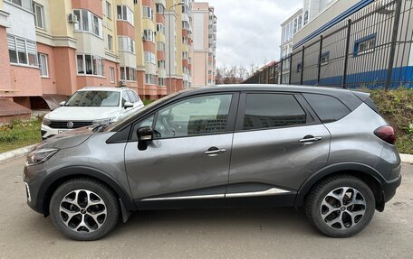 Renault Kaptur I рестайлинг, 2017 год, 1 350 000 рублей, 8 фотография