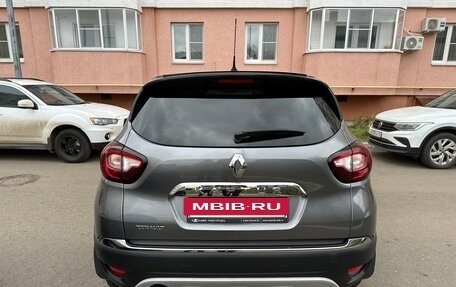 Renault Kaptur I рестайлинг, 2017 год, 1 350 000 рублей, 6 фотография