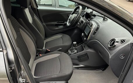 Renault Kaptur I рестайлинг, 2017 год, 1 350 000 рублей, 21 фотография