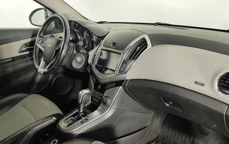 Chevrolet Cruze II, 2013 год, 790 000 рублей, 21 фотография