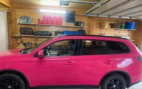 Mitsubishi Outlander III рестайлинг 3, 2014 год, 1 500 000 рублей, 5 фотография