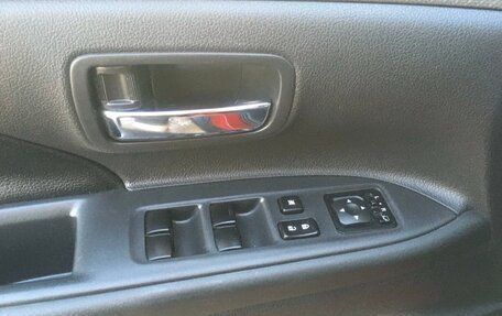 Mitsubishi Outlander III рестайлинг 3, 2014 год, 1 500 000 рублей, 24 фотография