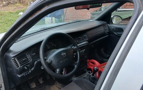 Opel Vectra B рестайлинг, 1998 год, 130 000 рублей, 2 фотография