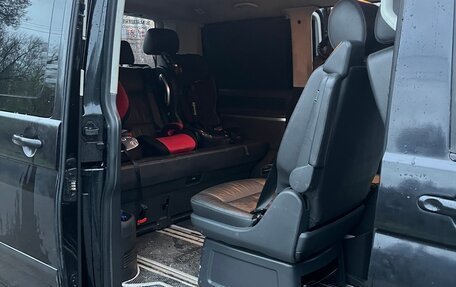 Volkswagen Multivan T5, 2009 год, 2 150 000 рублей, 22 фотография