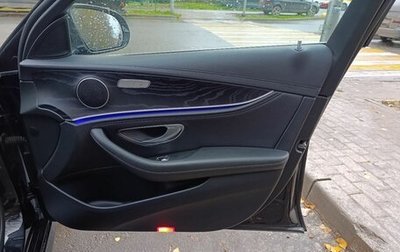 Mercedes-Benz E-Класс, 2019 год, 4 100 000 рублей, 1 фотография