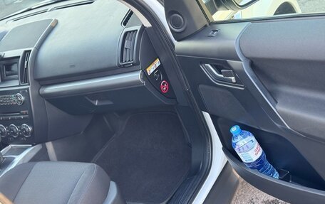 Land Rover Freelander II рестайлинг 2, 2014 год, 2 300 000 рублей, 26 фотография