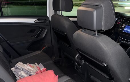 Volkswagen Tiguan II, 2017 год, 2 300 000 рублей, 5 фотография