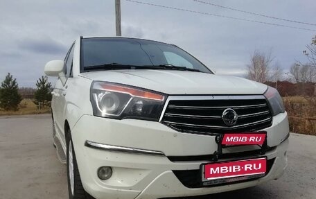 SsangYong Stavic, 2014 год, 1 590 000 рублей, 1 фотография